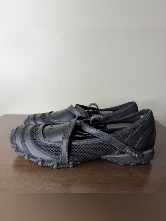 Skechers Shoes - Skechers Sassies Mary Jane Black Shoes Sz 8.5 womens